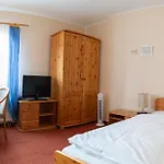 Ξενοδοχείο Biberburg 3*