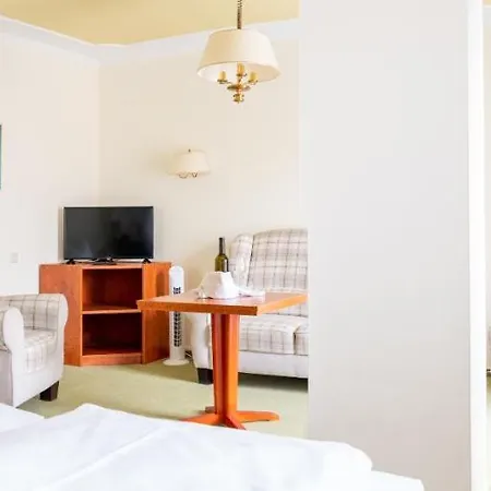 Biberburg Hotel 3*