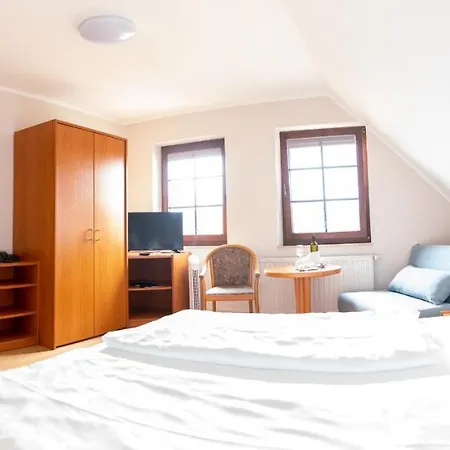 Biberburg 3*